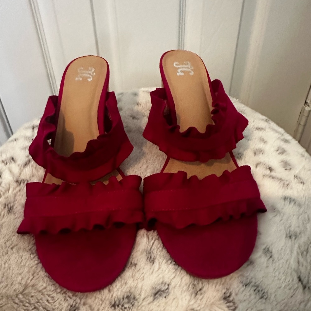 Fuchsia heels